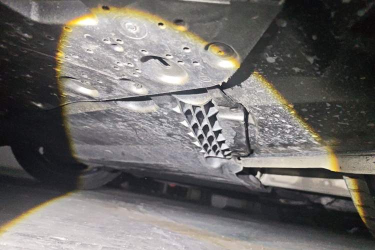 Used Audi A4L 2024 40 TFSI quattro RS Performance Package Chassis Front Left