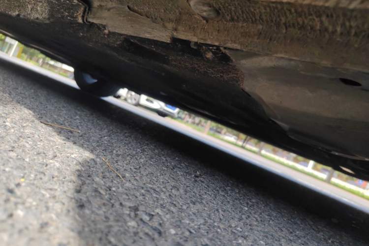 Used Audi A4L  Chassis Front Right