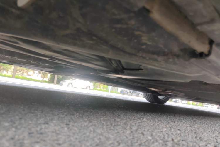 Used Audi A4L  Chassis Rear Right