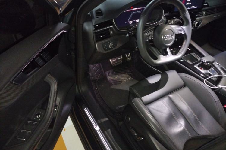 Used Audi A4L 2024 40 TFSI quattro RS Performance Package Driver Seat