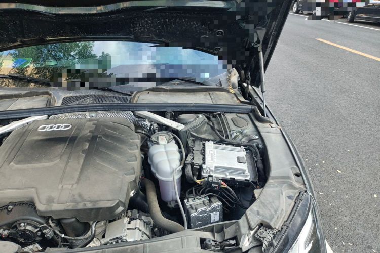 Used Audi A4L 2024 40 TFSI quattro RS Performance Package Engine Bay Left