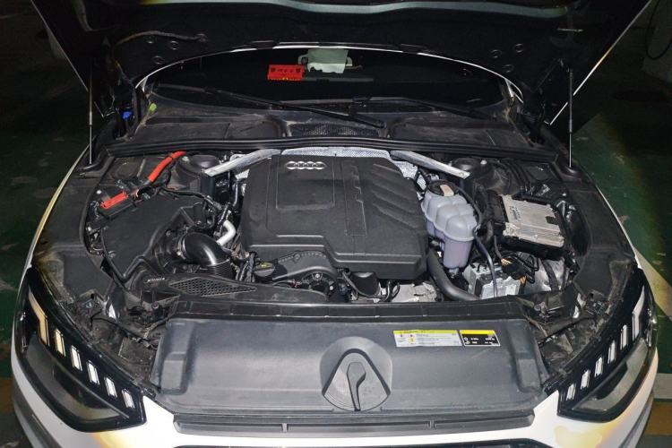 Used Audi A4L 2024 40 TFSI quattro RS Performance Package Engine Bay