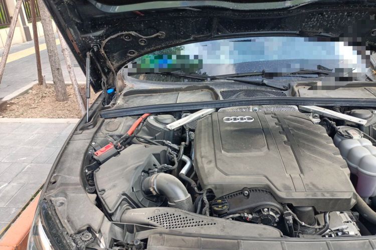 Used Audi A4L 2024 40 TFSI quattro RS Performance Package Engine Bay Right
