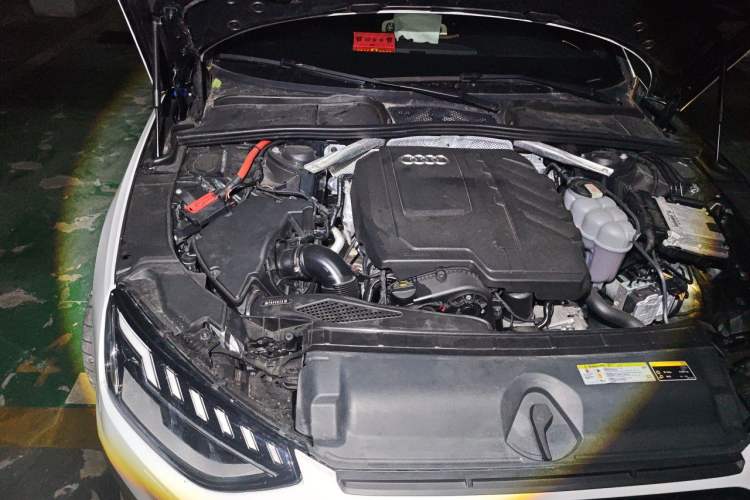 Used Audi A4L 2024 40 TFSI quattro RS Performance Package Engine Bay Right