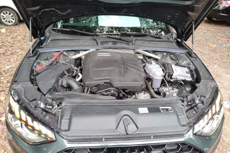 Used Audi A4L 2024 40 TFSI quattro RS Performance Package Engine Bay