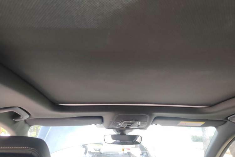 Used Audi A4L  Headliner