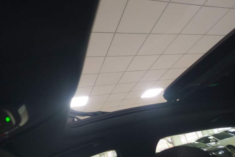 Used Audi A4L 2024 40 TFSI quattro RS Performance Package Headliner