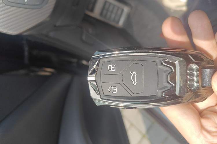 Used Audi A4L 2024 40 TFSI quattro RS Performance Package Interior 1