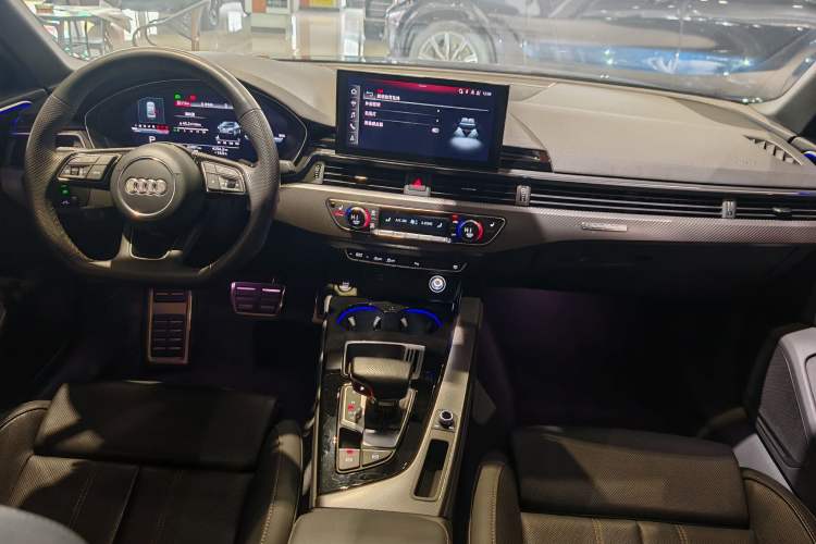 Used Audi A4L 2024 40 TFSI quattro RS Performance Package Interior 3