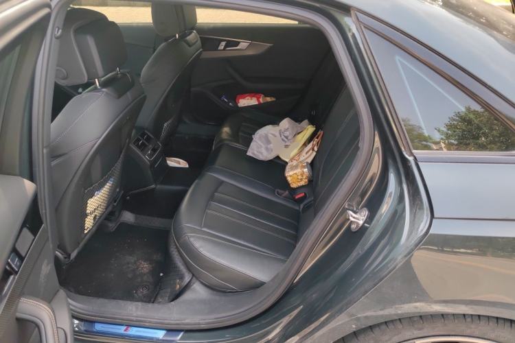 Used Audi A4L  Left Rear Seat