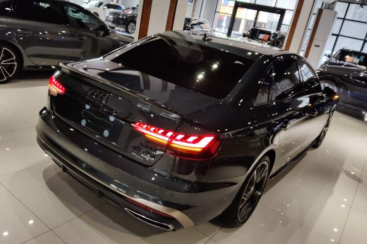 Used Audi A4L 2024 40 TFSI quattro RS Performance Package Rear Right 45 Deg