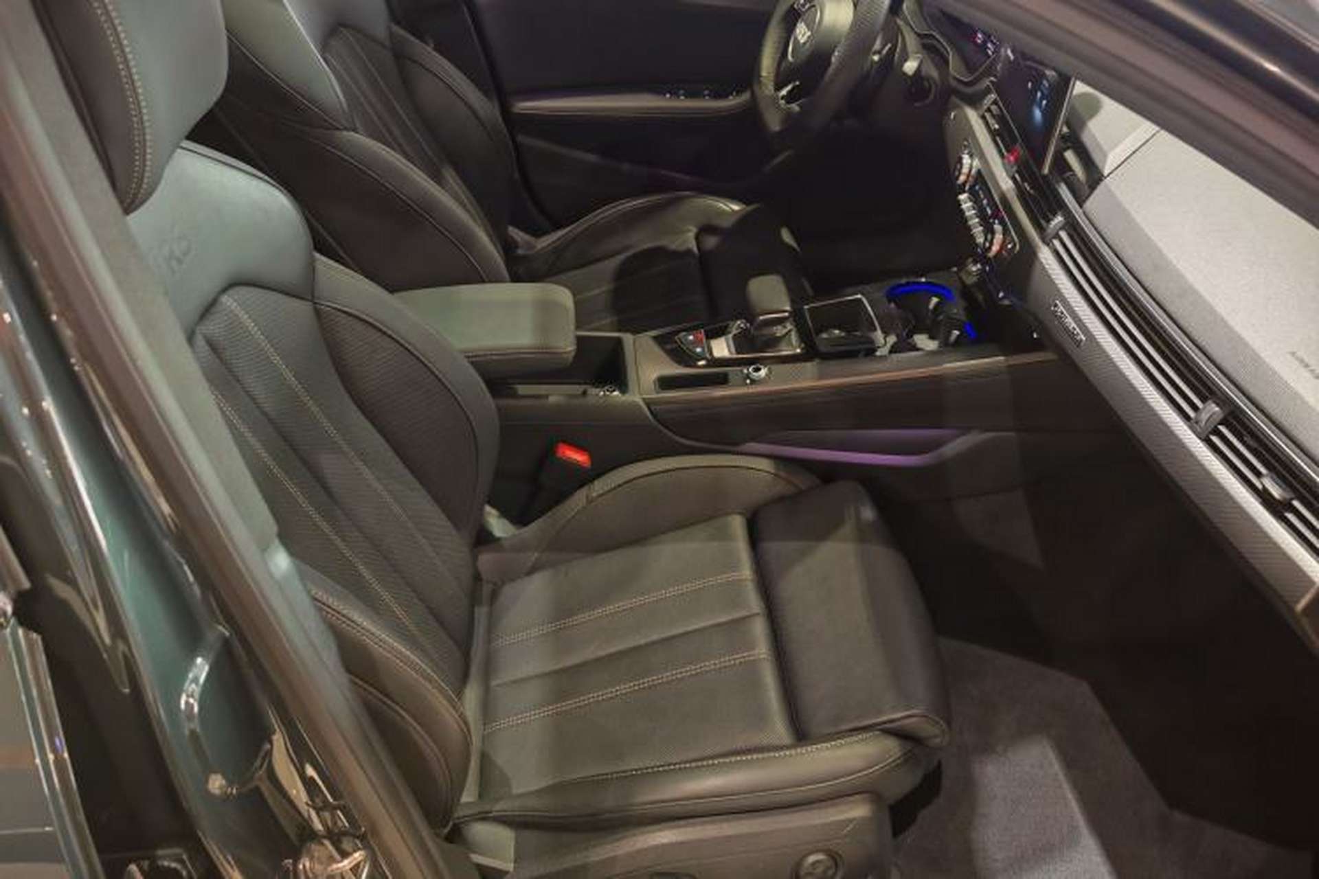 Used Audi A4L 2024 40 TFSI quattro RS Performance Package Right Front Seat