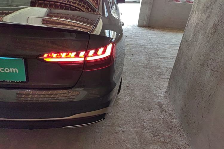 Used Audi A4L 2024 40 TFSI quattro RS Performance Package Right Rear Taillight