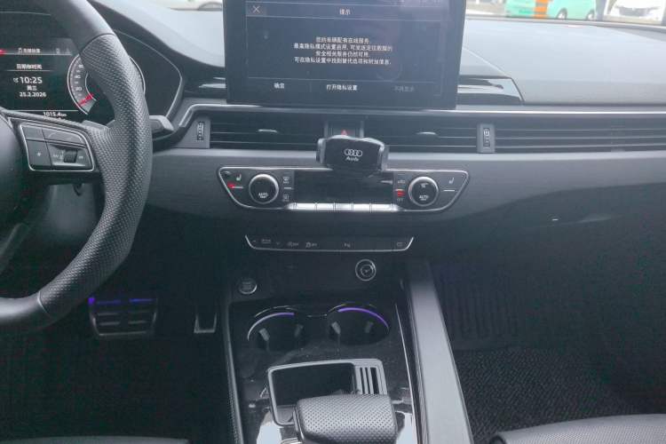 Used Audi A4L 2024 40 TFSI Luxury Dynamic Edition Audio And AC Panel