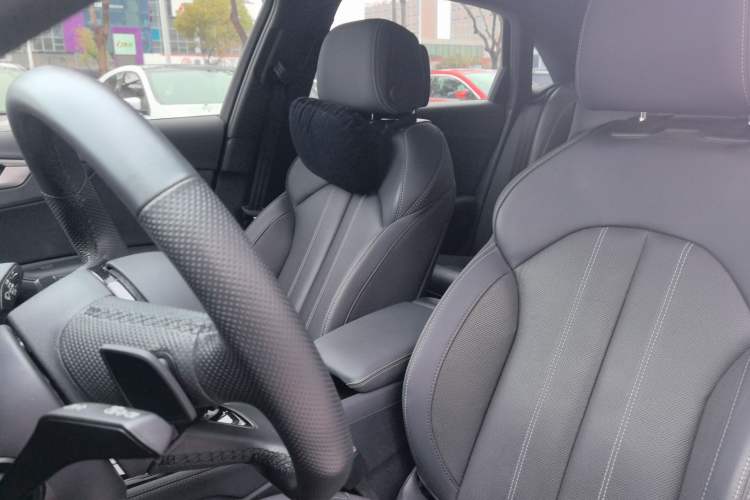 Used Audi A4L 2024 40 TFSI Luxury Dynamic Edition Left Front Seat