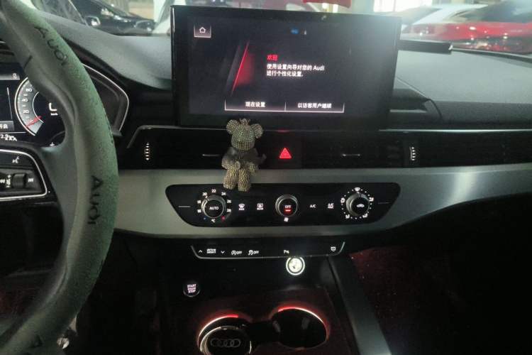 Used Audi A4L 2024 40 TFSI Fashion Dynamic Model Audio And AC Panel