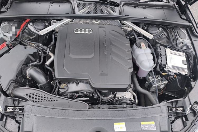 Used Audi A4L 2024 40 TFSI Luxury Dynamic Edition Engine Bay