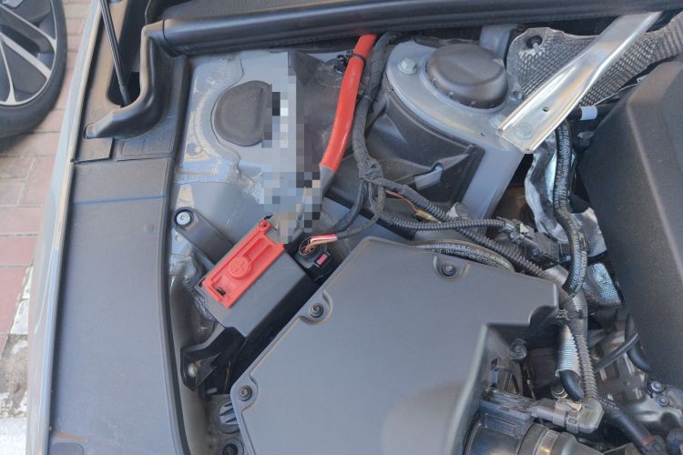 Used Audi A4L 2024 40 TFSI Luxury Dynamic Edition Engine Bay Right