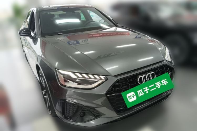 Used Audi A4L 2024 40 TFSI Luxury Dynamic Edition Front Right 45 Deg