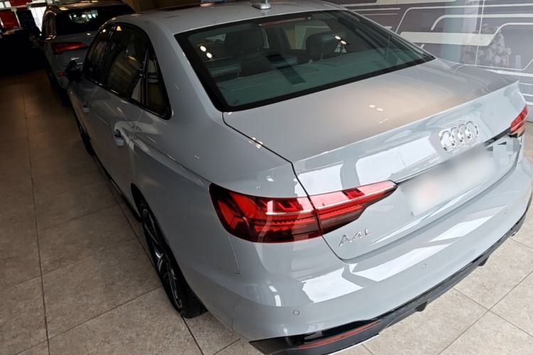 Used Audi A4L 2024 40 TFSI Luxury Dynamic Edition Rear Left 45 Deg