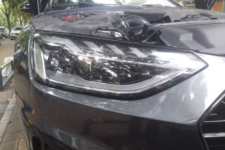 Used Audi A4L 2024 40 TFSI Luxury Dynamic Edition Right Front Headlight