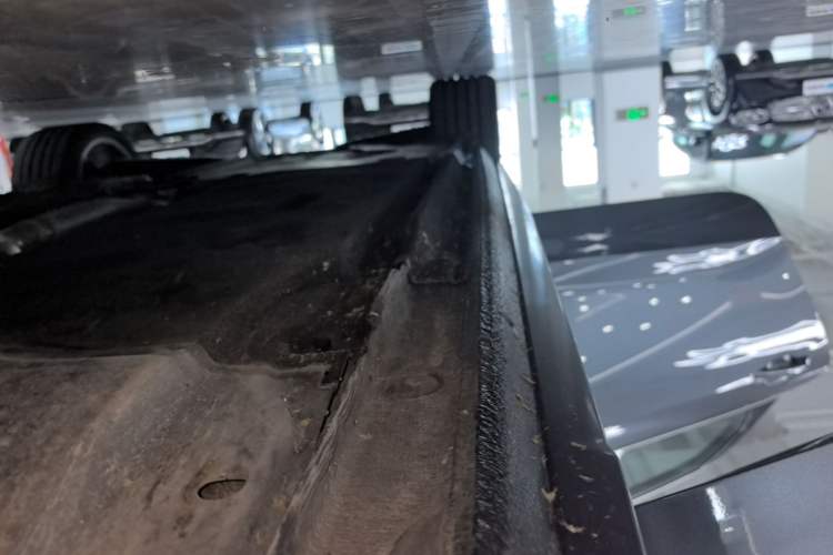 Used Audi A4L 2024 40 TFSI Fashion Dynamic Model Right Side Sill