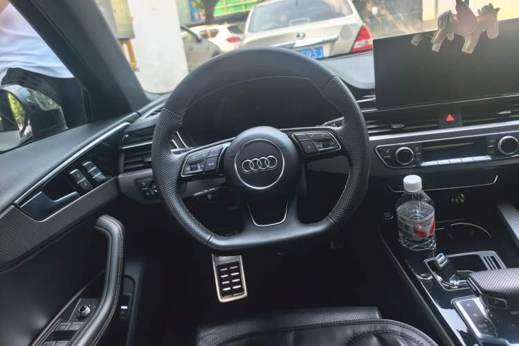 Used Audi A4L 2024 40 TFSI quattro RS Performance Package Steering Wheel