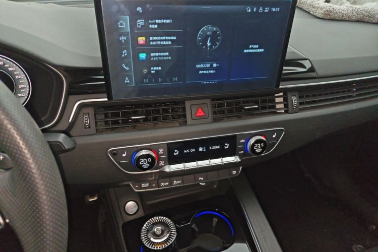 Used Audi A4L 2024 40 TFSI Luxury Dynamic Edition Audio And AC Panel