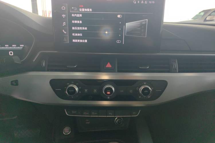 Used Audi A4L 2024 40 TFSI Fashion Dynamic Model Audio And AC Panel