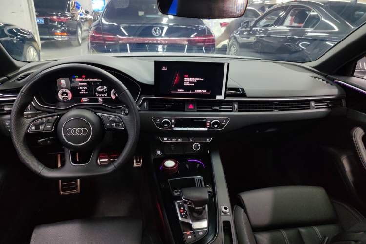 Used Audi A4L 2024 40 TFSI Luxury Dynamic Edition Audio And AC Panel