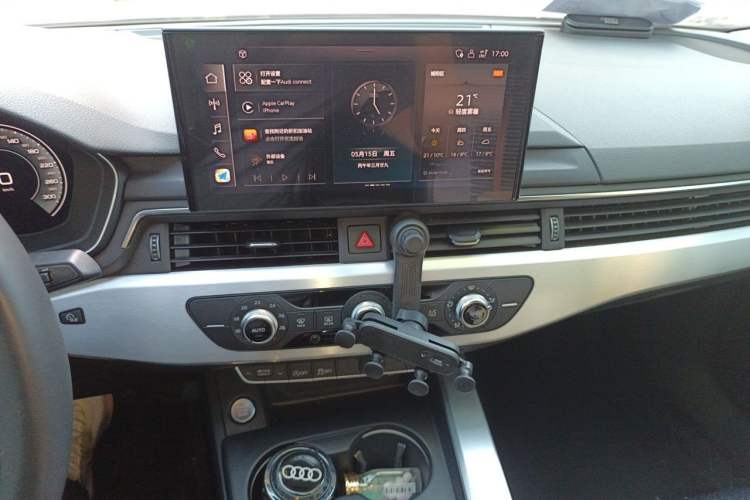 Used Audi A4L 2024 40 TFSI Fashion Dynamic Model Audio And AC Panel