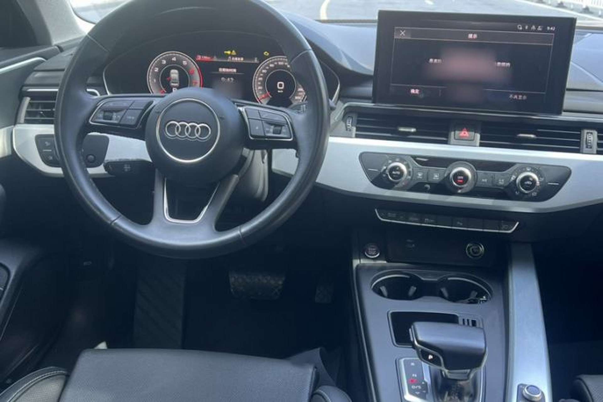 Used Audi A4L 2024 40 TFSI Fashion Dynamic Model Audio And AC Panel