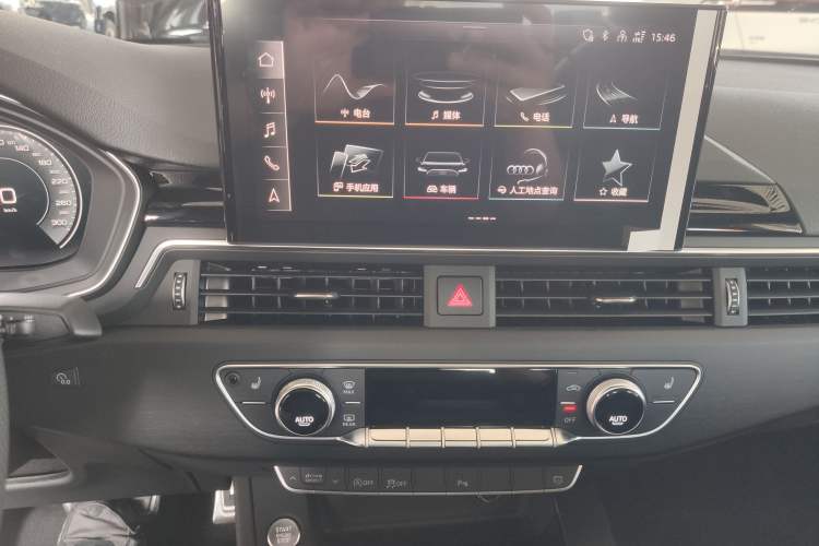 Used Audi A4L 2024 40 TFSI Luxury Dynamic Edition Audio And AC Panel