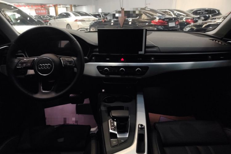 Used Audi A4L 2024 40 TFSI Fashion Dynamic Model Audio And AC Panel