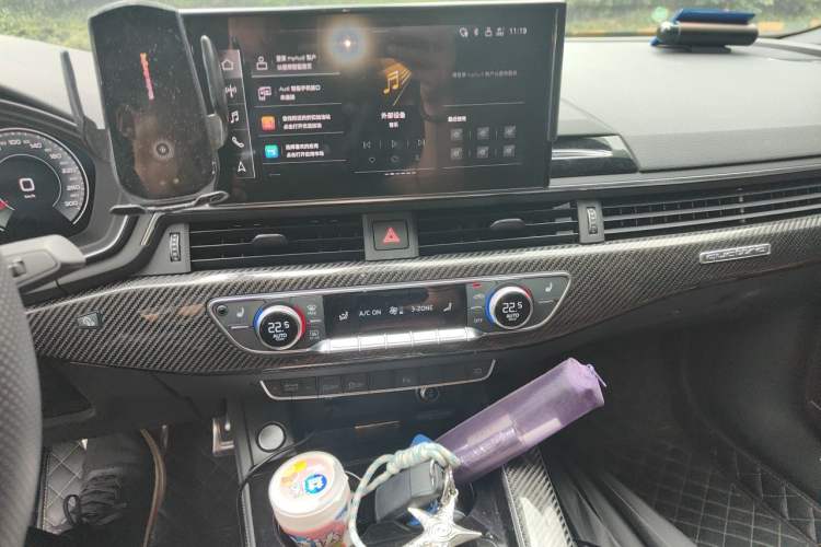 Used Audi A4L 2024 40 TFSI Luxury Dynamic Edition (Starry Night Version) Audio And AC Panel