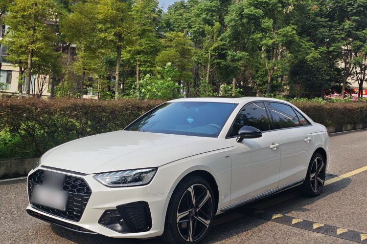 Audi A4L 2024 40 TFSI Luxury Dynamic Edition