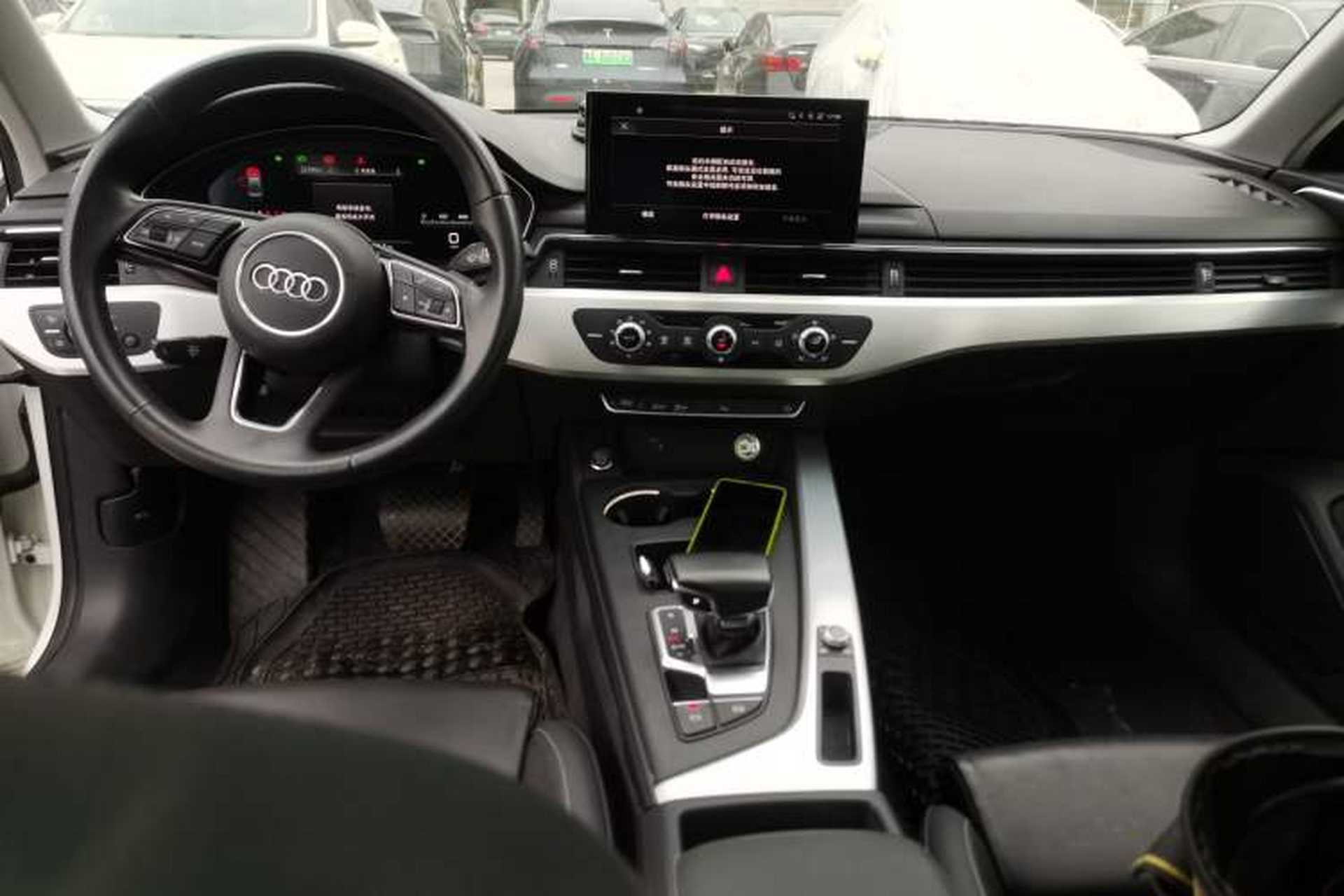 Used Audi A4L 2024 40 TFSI Fashion Dynamic Model Center Console