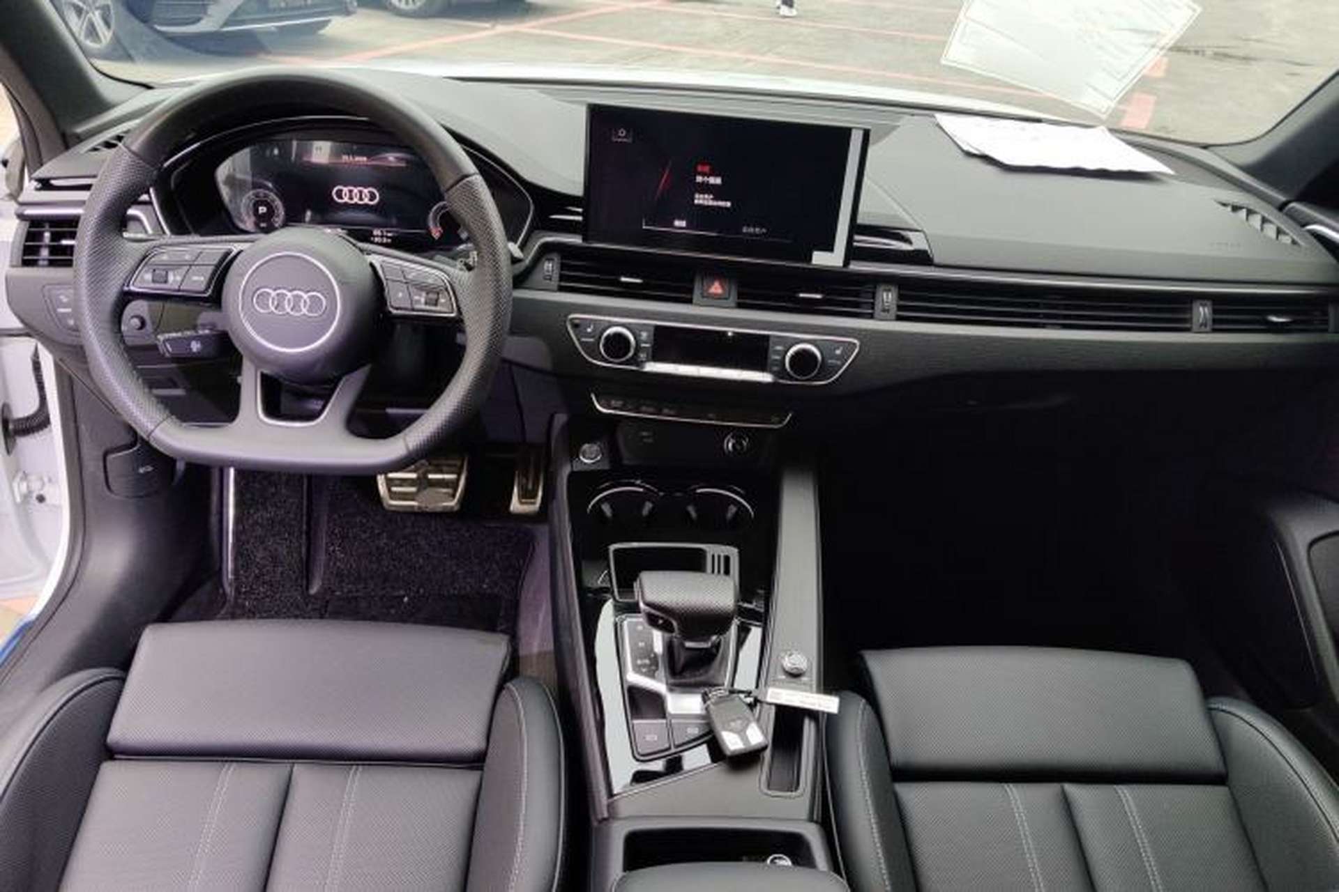 Used Audi A4L 2024 40 TFSI Luxury Dynamic Edition Center Console