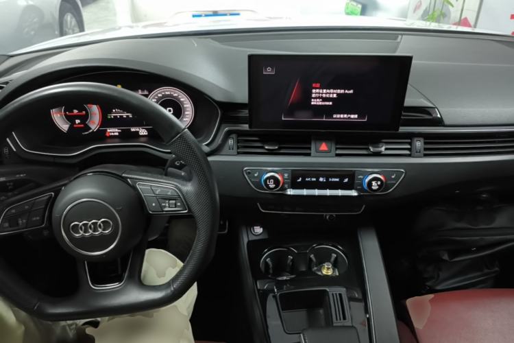 Used Audi A4L 2024 40 TFSI Luxury Dynamic Edition (Starry Night Version) Center Console