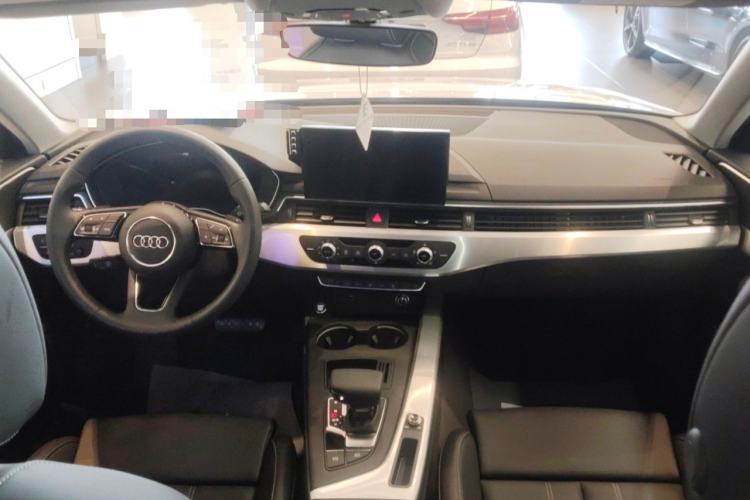 Used Audi A4L 2024 40 TFSI Fashion Dynamic Model Center Console