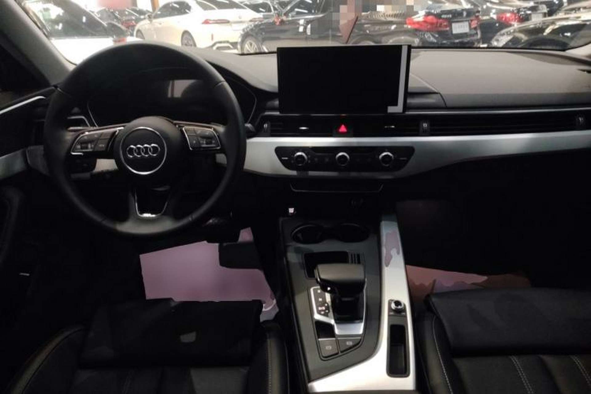 Used Audi A4L 2024 40 TFSI Fashion Dynamic Model Center Console