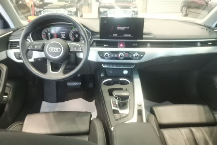 Used Audi A4L 2024 40 TFSI Fashion Dynamic Model Center Console