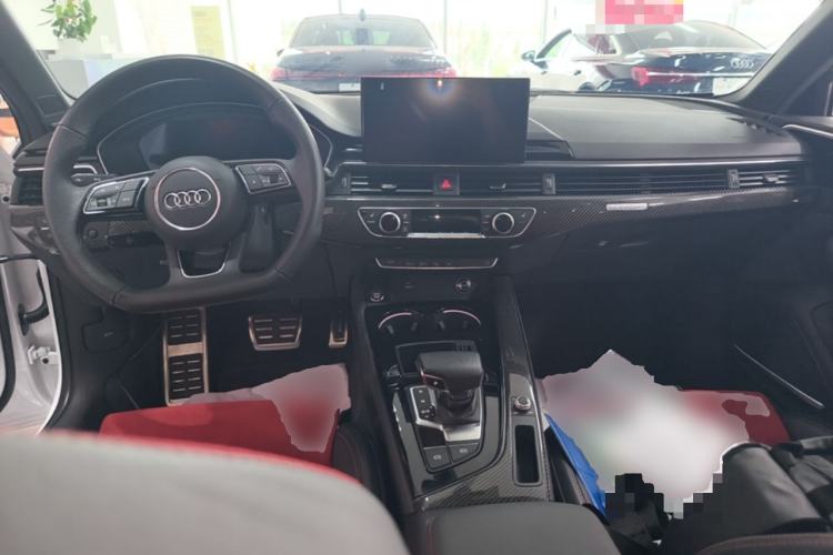Used Audi A4L 2024 45 TFSI quattro Prestige Dynamic Edition Center Console