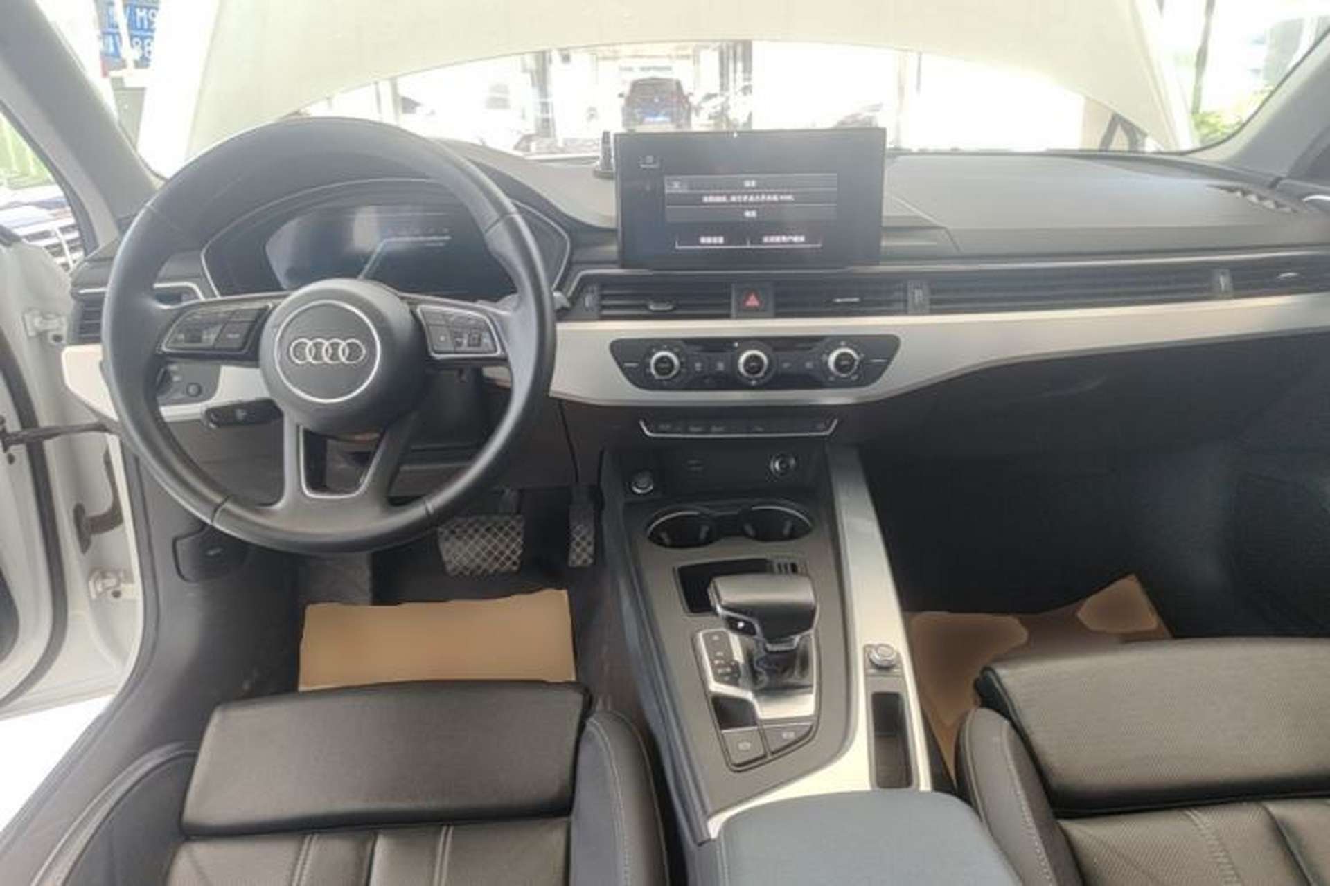 Used Audi A4L 2024 40 TFSI Fashion Dynamic Model Center Console
