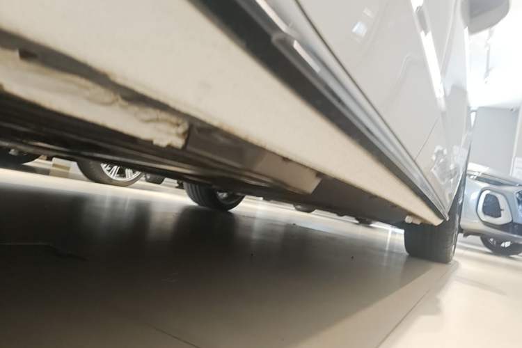Used Audi A4L 2024 40 TFSI Luxury Dynamic Edition (Starry Night Version) Chassis Rear Right
