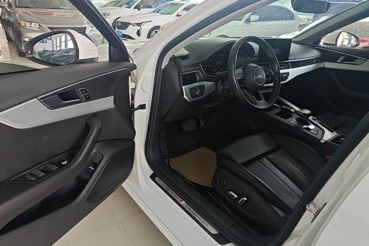 Used Audi A4L 2024 40 TFSI Fashion Dynamic Model Driver Seat