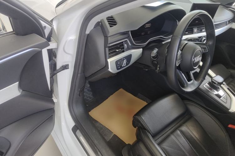 Used Audi A4L 2024 40 TFSI Fashion Dynamic Model Driver Seat