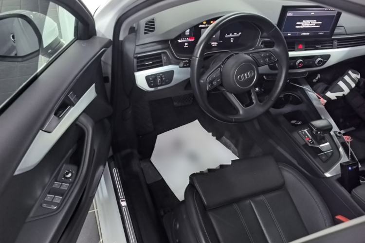 Used Audi A4L 2024 40 TFSI Fashion Dynamic Model Driver Seat
