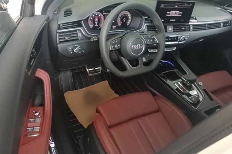 Used Audi A4L 2024 40 TFSI Luxury Dynamic Edition Driver Seat