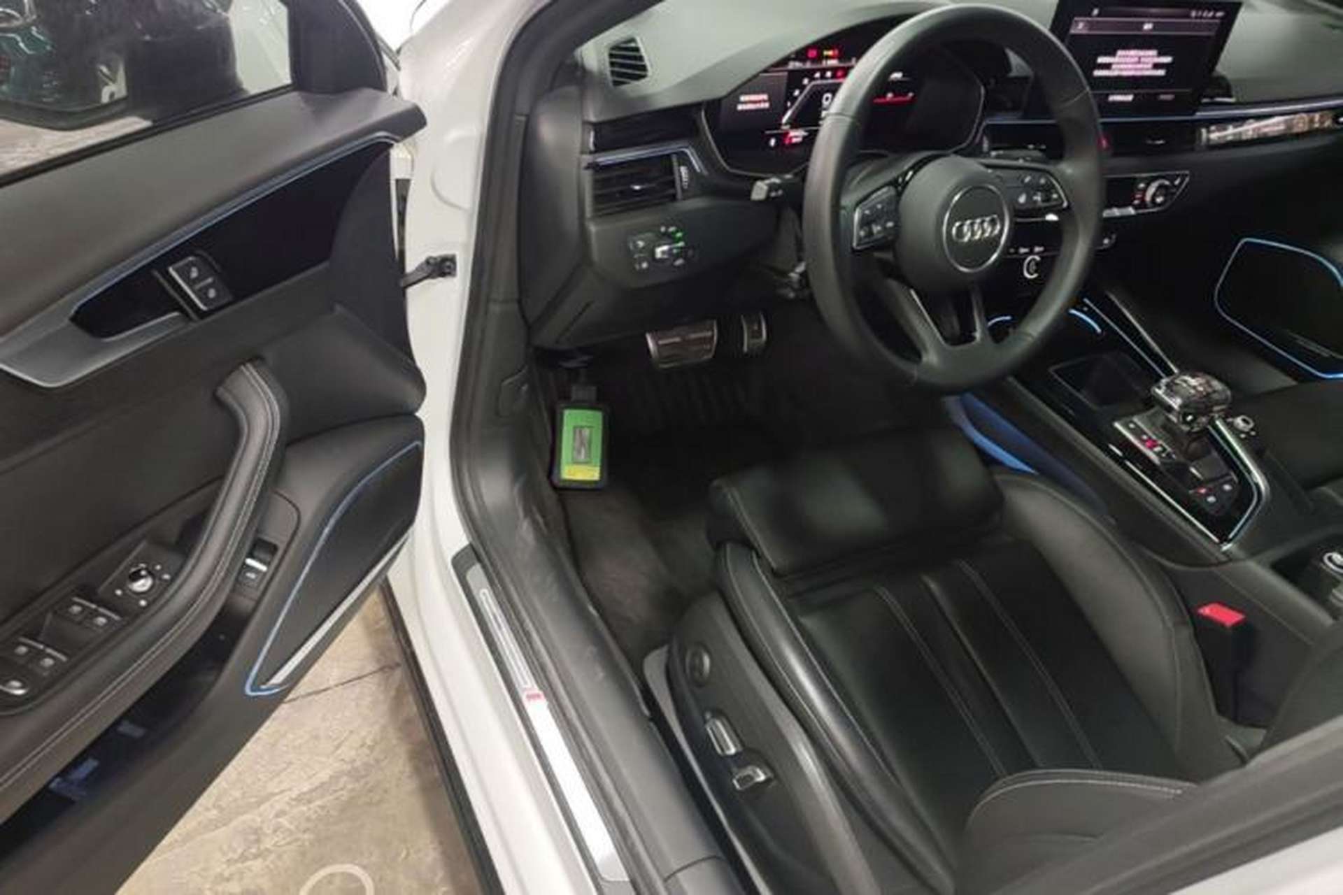 Used Audi A4L 2024 40 TFSI Luxury Dynamic Edition Driver Seat